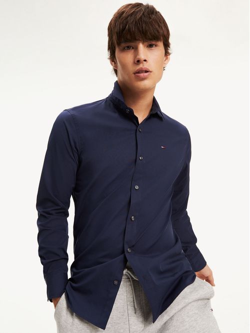 Camisa de algodón elástico y corte slim TH