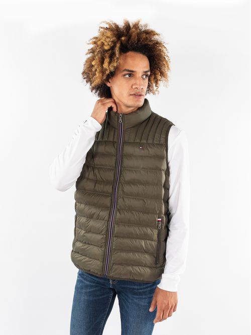 CHALECO C/E LT WGHT QUILTED VEST TRIBLOCK