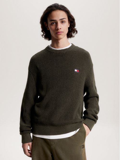 TJM REG TONAL XS BADGE SWEATER