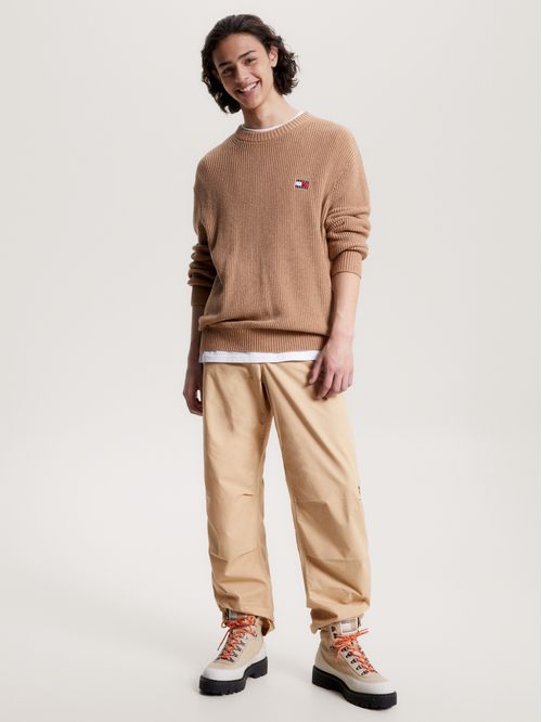 TJM REG TONAL XS BADGE SWEATER