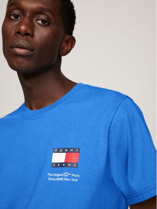 CAMISETA TJM SLIM ESSENTIAL FLAG TEE EX