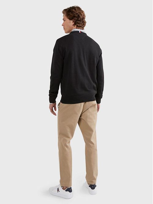 SWEATER M SYRACUSE VNECK SWEATER TH
