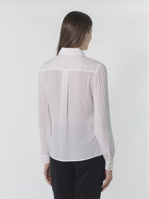 SLD PLTD L/S BTN FRNT