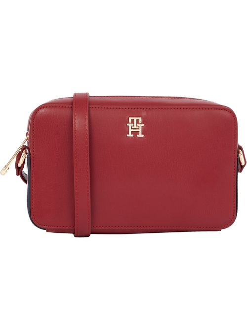 CARTERA IM LATAM CORP CROSSOVER