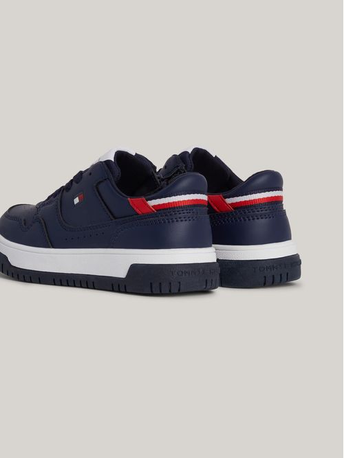 LOW CUT LACE-UP SNEAKER BLUE