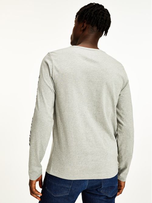 CAMISETA TOMMY LOGO LONG SLEEVE TEE