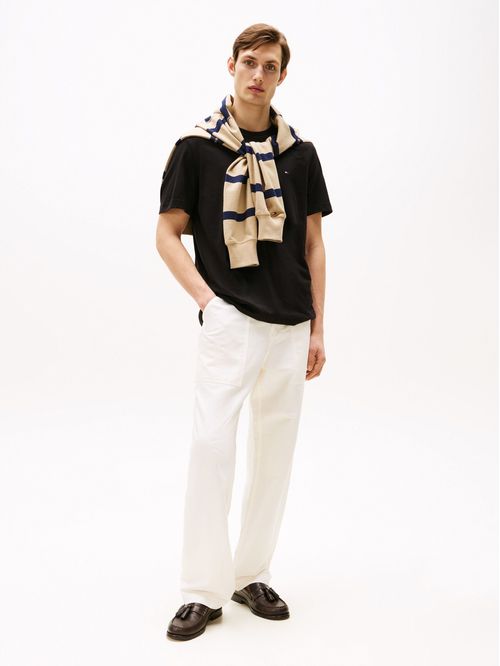 CAMISETA ESSENTIAL REG FIT SOLID TEE TH