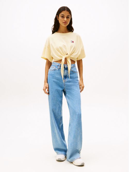 CAMISETA TJW REG WAIST TIE BADGE TEE EX