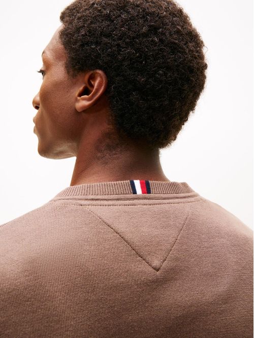 SWEATER M SYRACUSE VNECK SWEATER