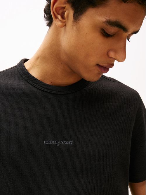 CAMISETA TJM SLIM WAFFLE SCRIPT TEE