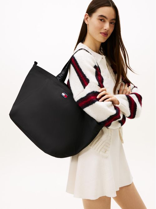 TJW ESS DAILY TOTE