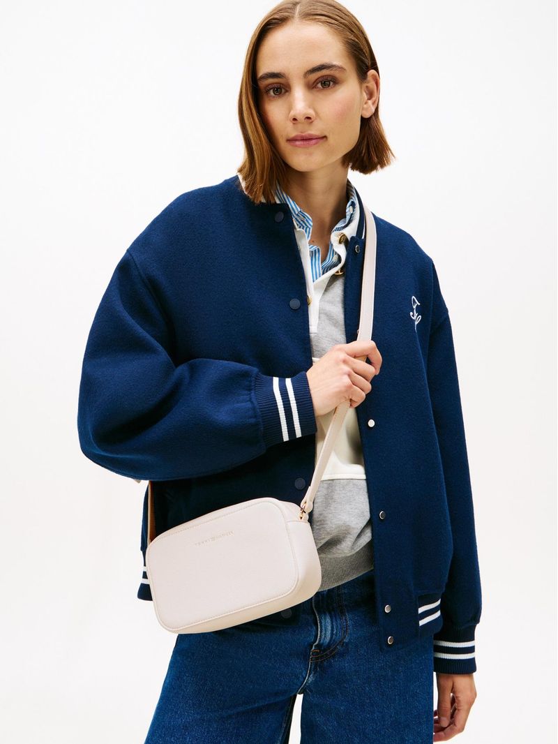 AW0AW18115_AEO_2.jpg