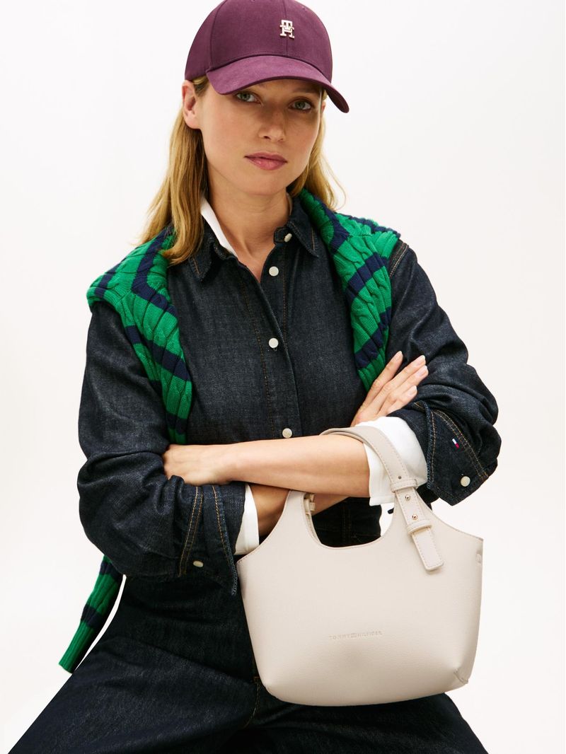 AW0AW18281_AEO_2.jpg